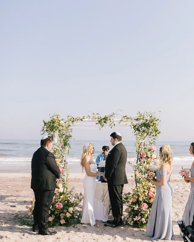 A Beach Wedding for Kaitlyn and Eric