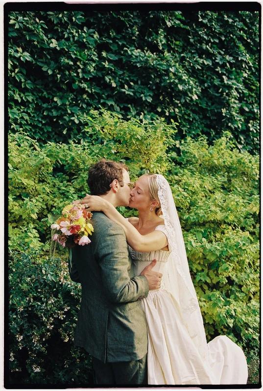 From Dinner Party to Dive Bar, a Brooklyn Wedding Planned Without Reservation