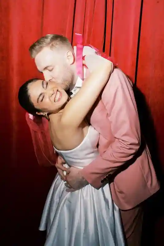 An Edgy Wedding for Kate  and Graham