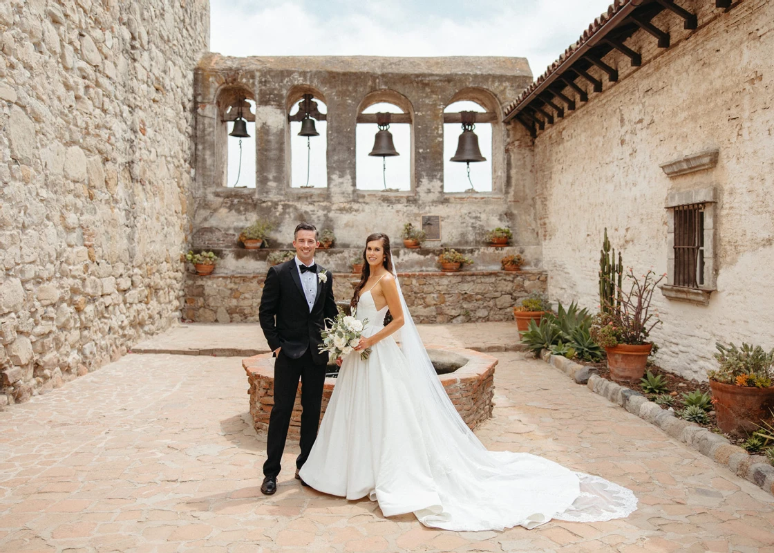 A Desert Wedding for Kate and Mike