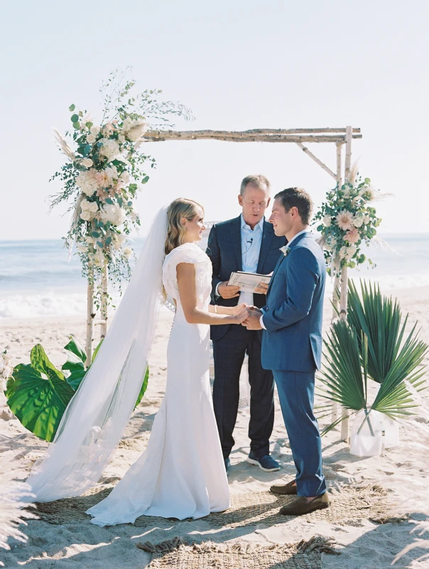 A Beach Wedding for Katherine and Andrew