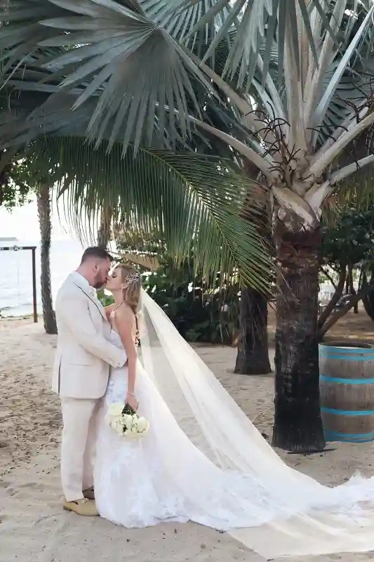 A Beach Wedding for Kathryn and Eric