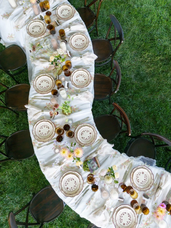 A Country Chic Wedding for Katie and Sam
