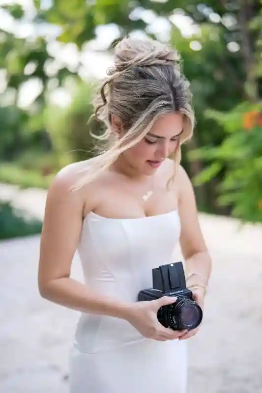 A Beach Wedding for Katie and Neal