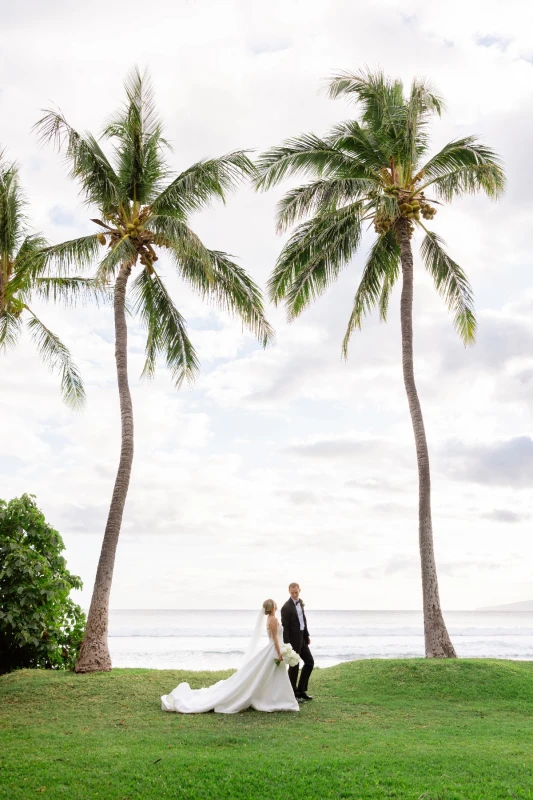 A Beach Wedding for Kelsey and John