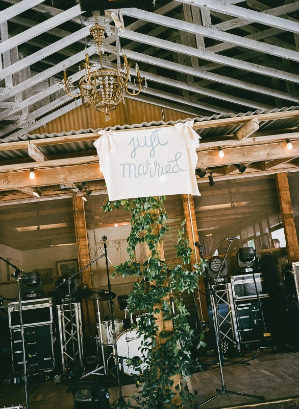 A Charming Wedding for Kendall and Ford