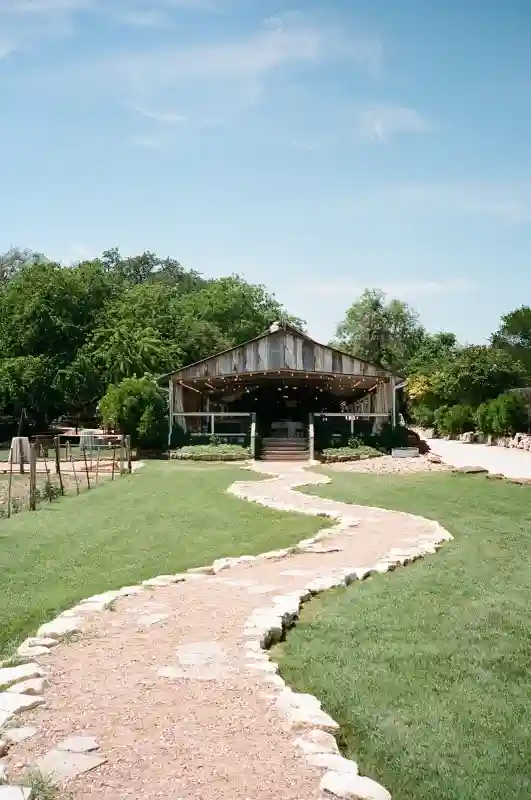 A Charming Wedding for Kendall and Ford