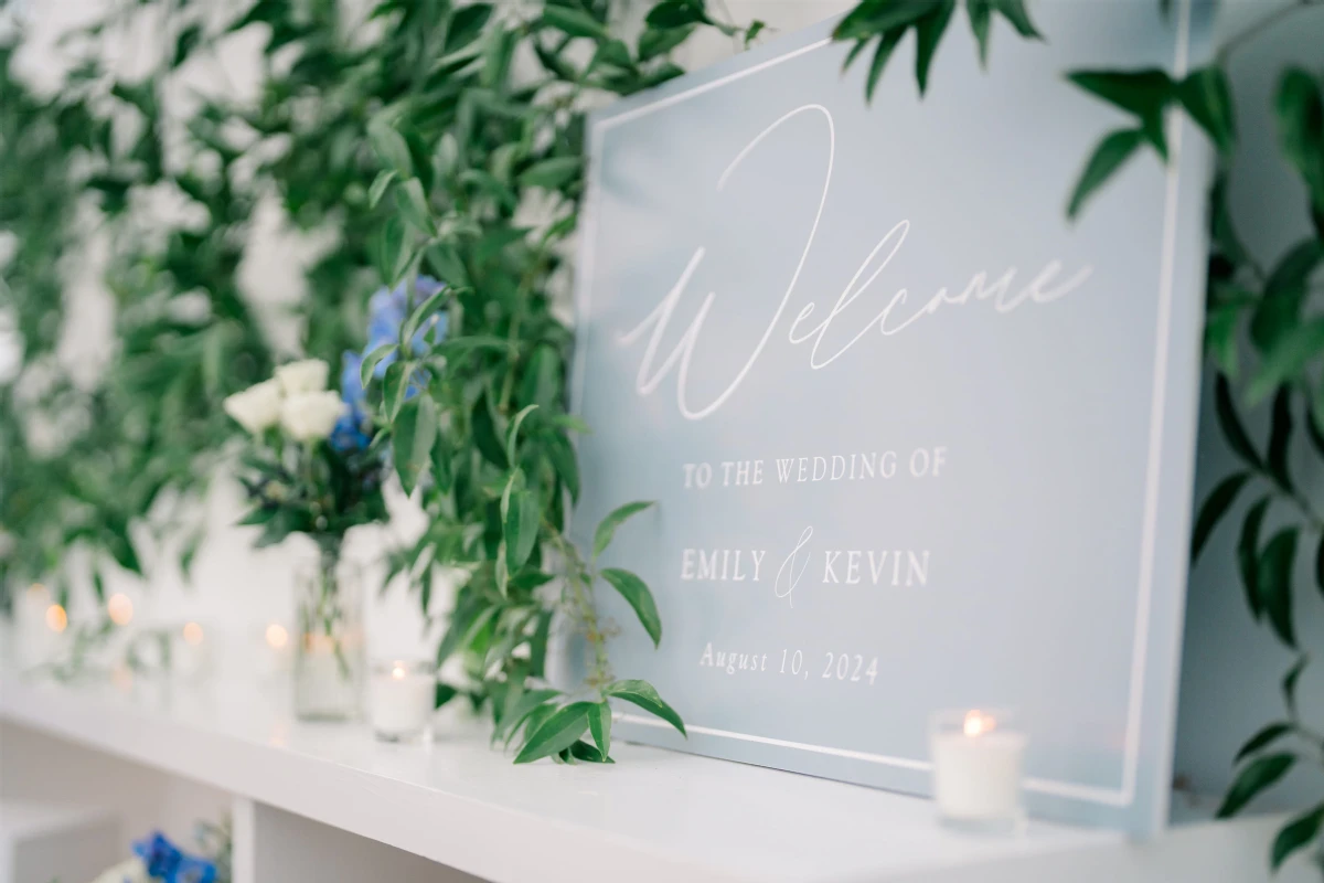 A Classic Wedding for Emily and Kevin