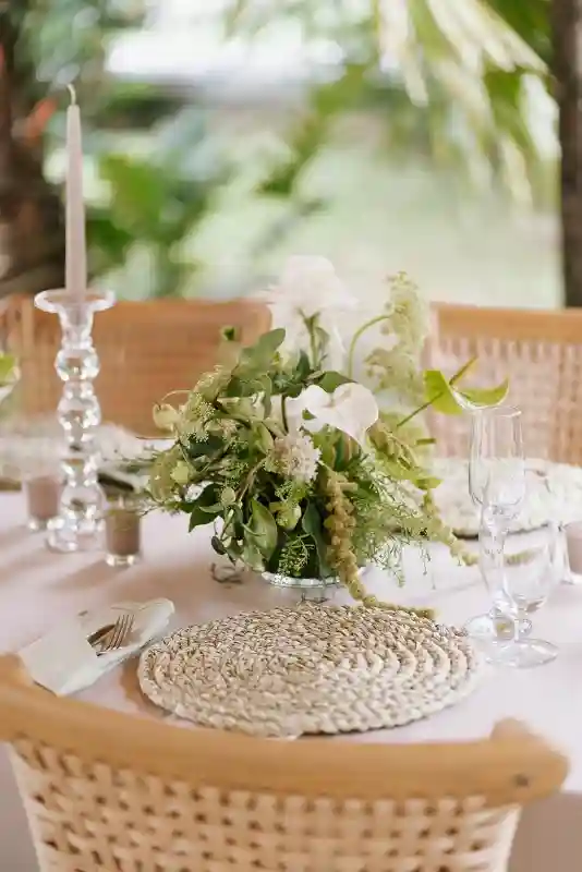 A Tropical Wedding for Kimi and Allan