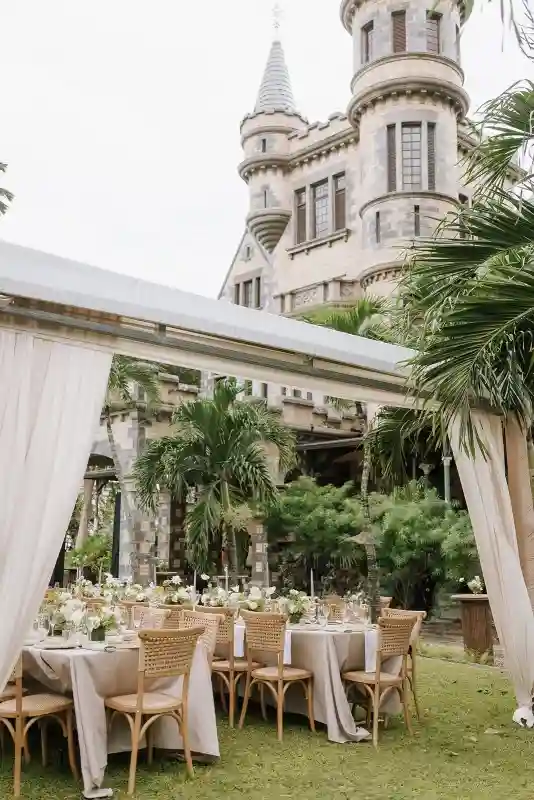 A Tropical Wedding for Kimi and Allan