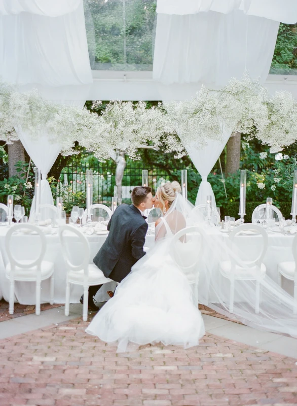 An Outdoor Wedding for Kirsten and Tyler