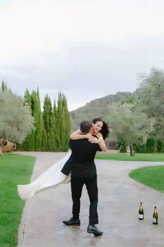 An Intimate Wedding for Kirstie and Marc