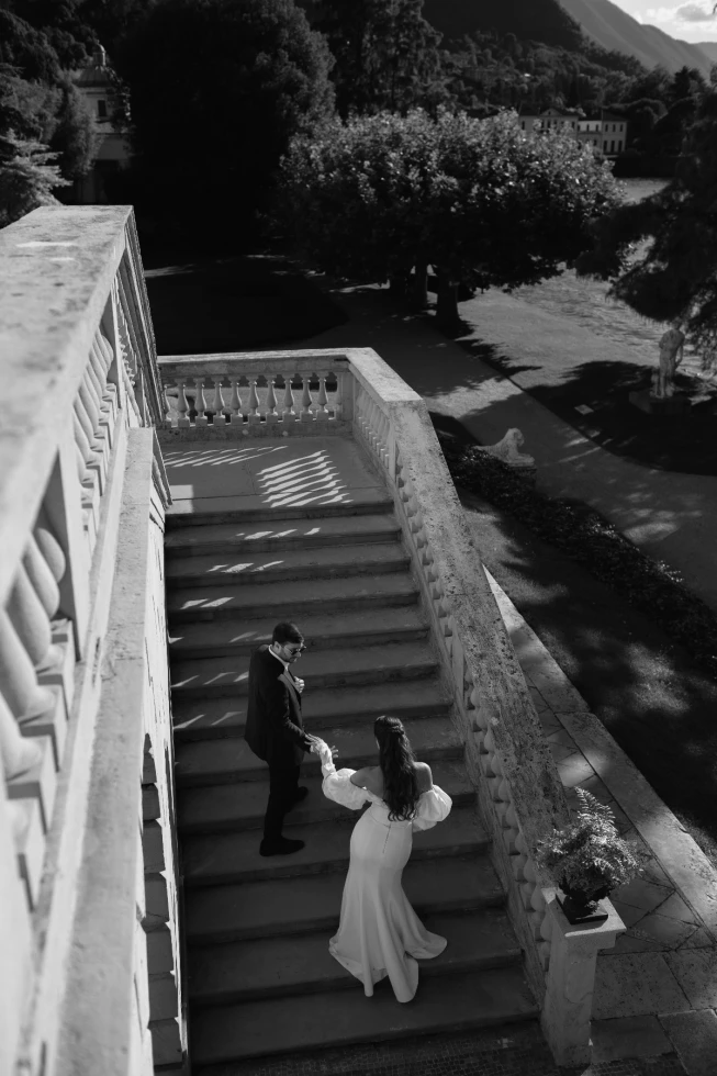 Kiss & Escape