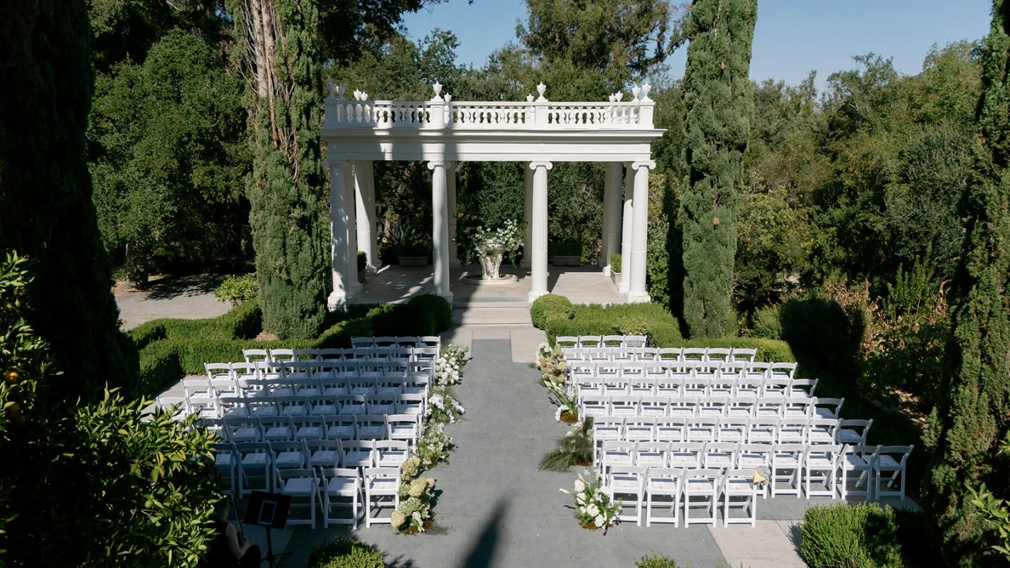 A Garden Wedding for Kyra and Vinny
