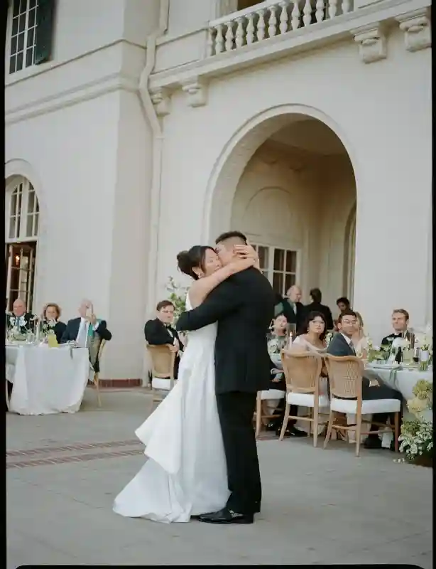 A Garden Wedding for Kyra and Vinny