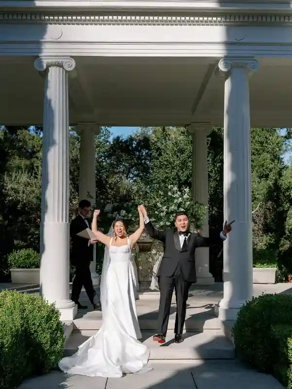 A Garden Wedding for Kyra and Vinny