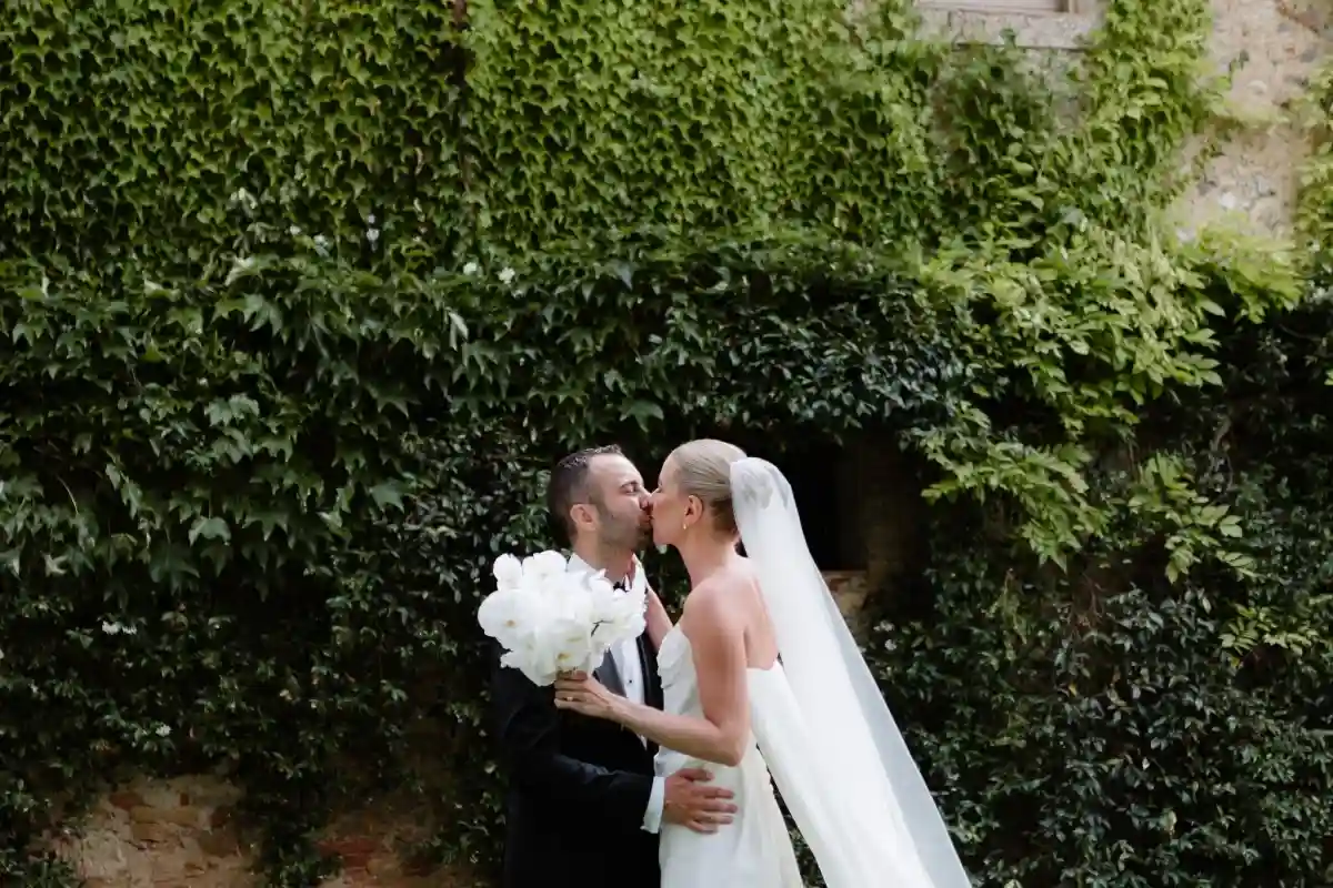 A Countryside Wedding for Lauren and Alex