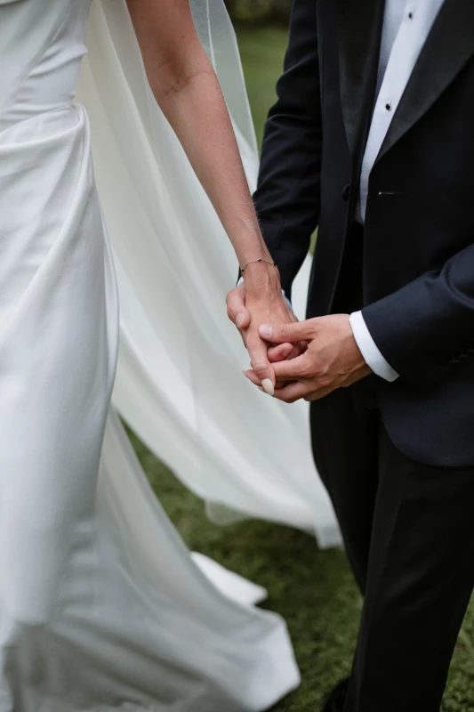 A Countryside Wedding for Lauren and Alex