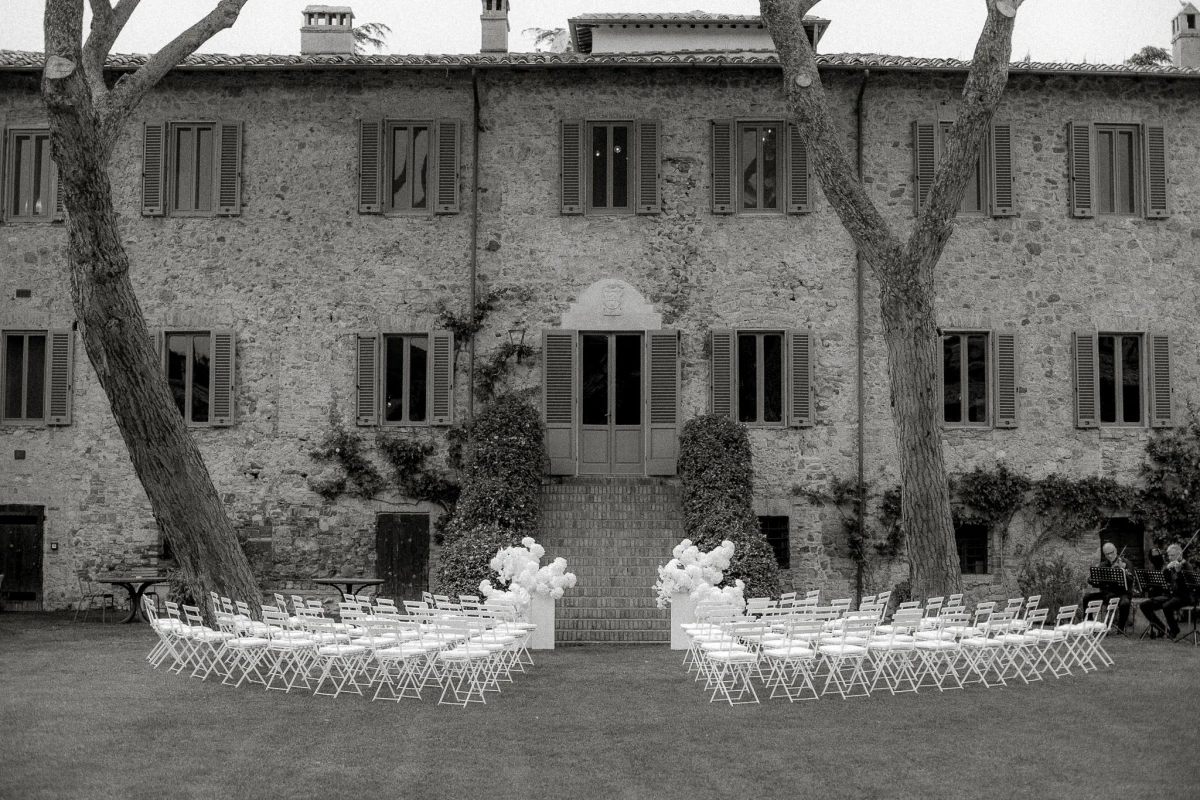 A Countryside Wedding for Lauren and Alex