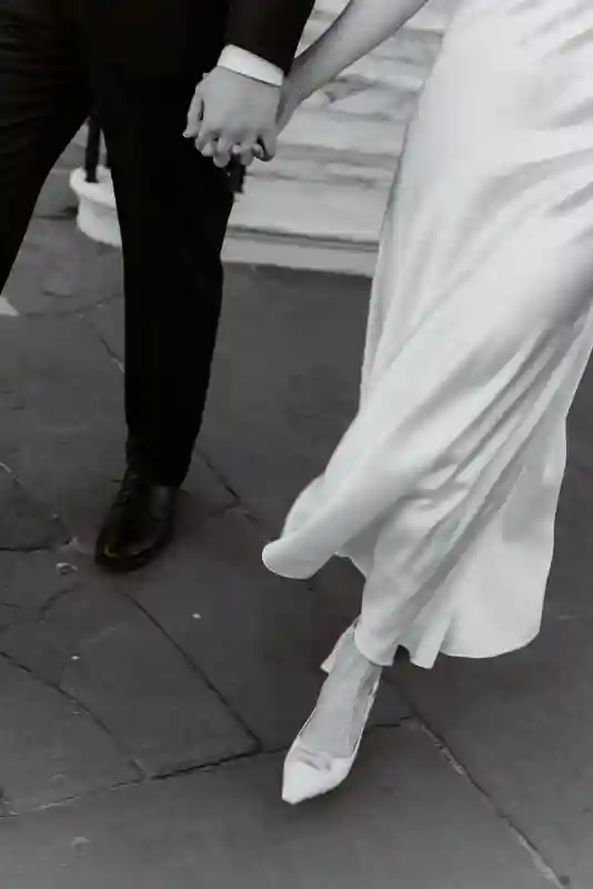 A Sweet Engagement for Lauren  and Daniel