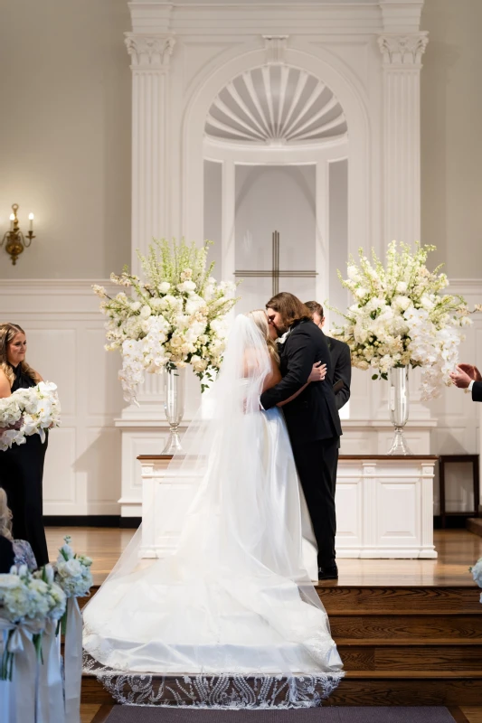 A Glam Wedding for Lauren and Garrett