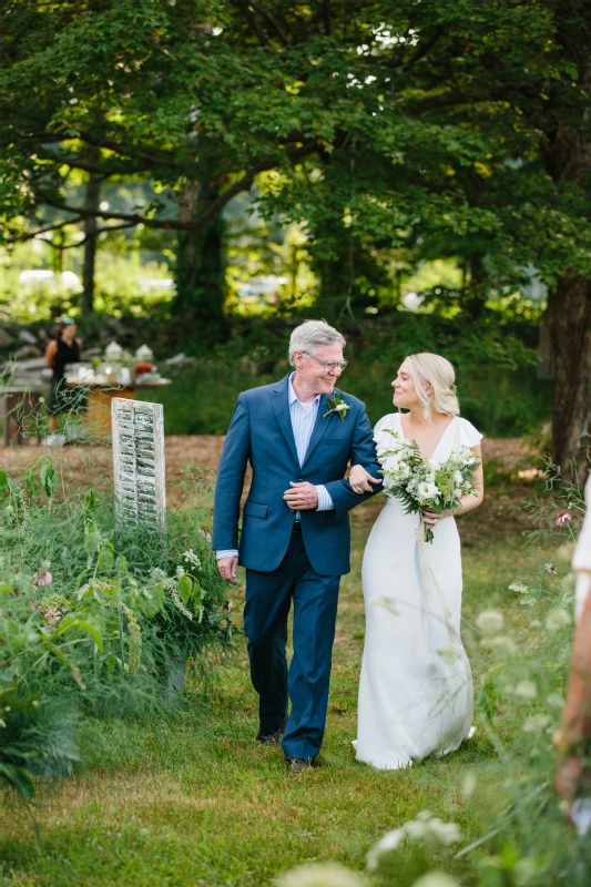 A Rustic Wedding for Lauren and Mark