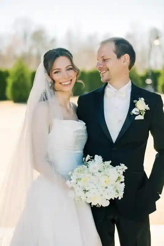 A Formal Wedding for Lauren and Nathan 