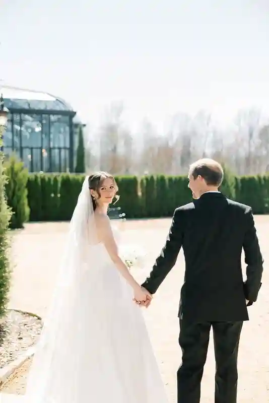 A Formal Wedding for Lauren and Nathan 