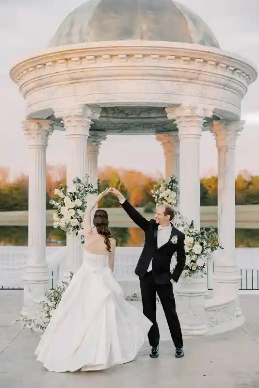 A Formal Wedding for Lauren and Nathan 