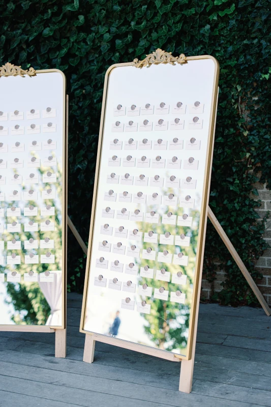 A Classic Wedding for Leah and Davey