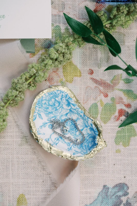 A Classic Wedding for Leah and Davey