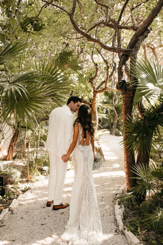 A Beach Wedding for Leah and Jonathan