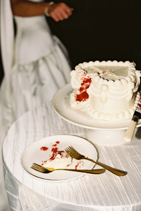 A Timeless Wedding for Leah and Kolton