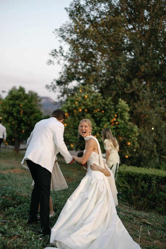 A Timeless Wedding for Leah and Kolton