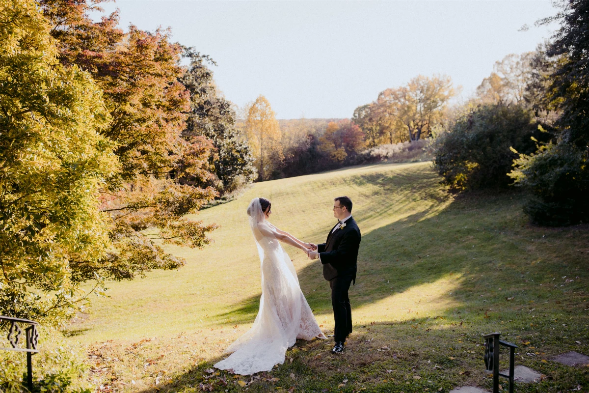 An Outdoor Wedding for Leah and Michael