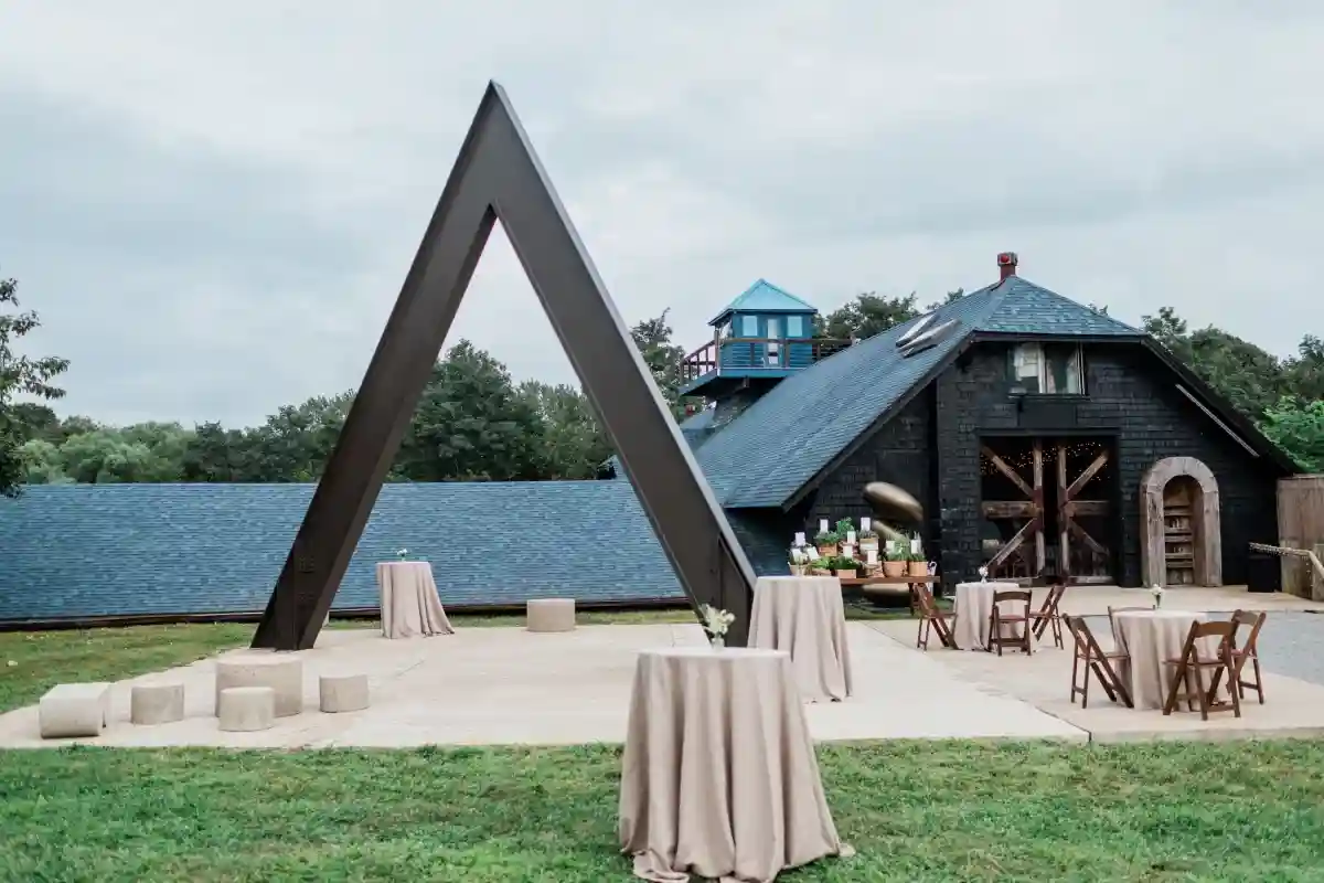 A Rustic Wedding for Leah and Randall