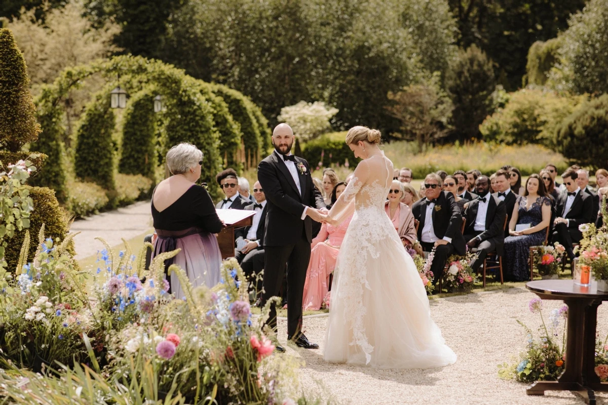 A Country Wedding for Lena and Ryan