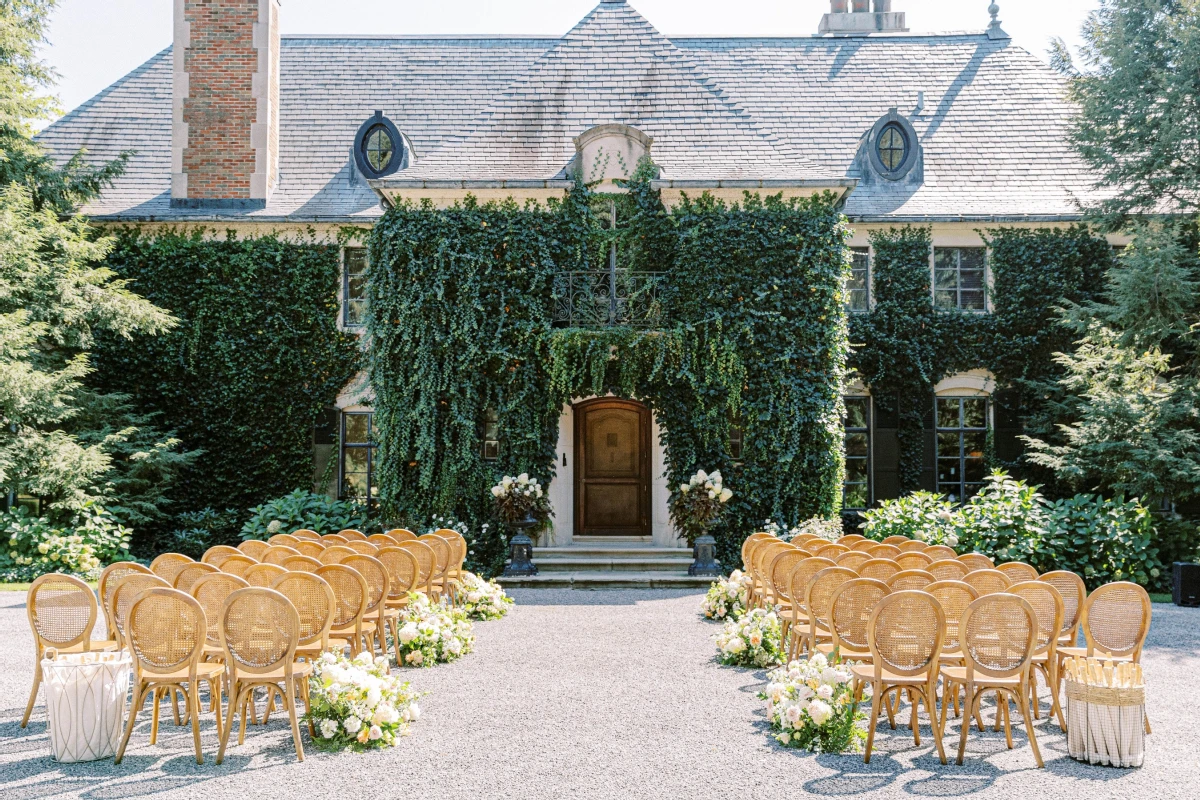 A Garden Wedding for Lillian and Michael