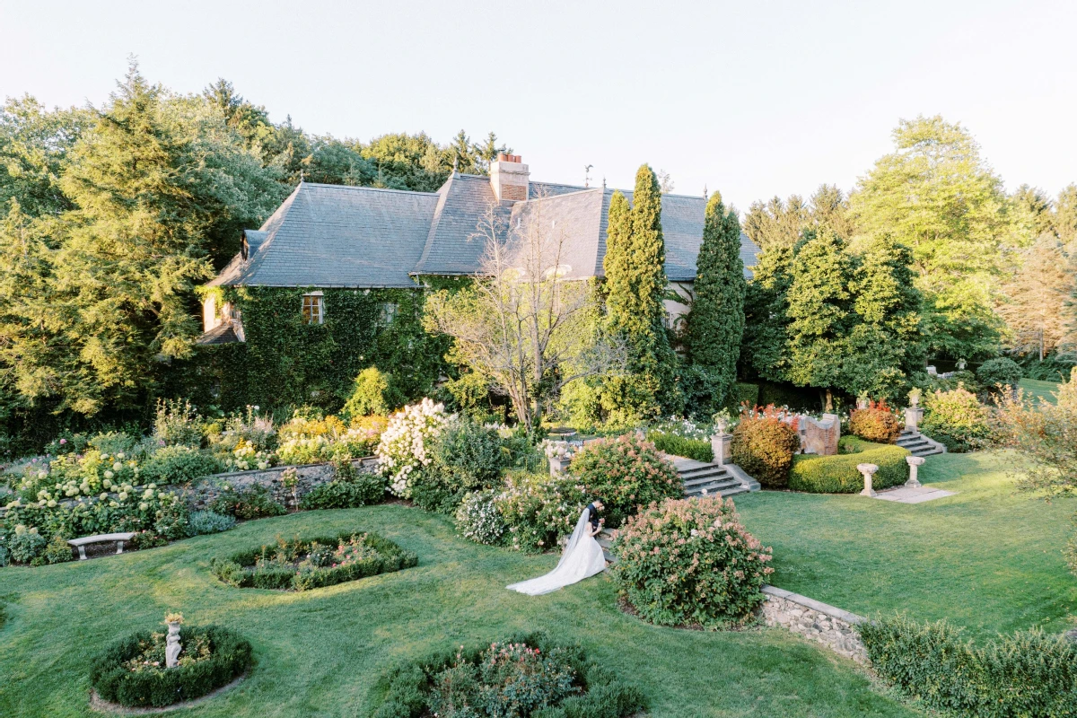 A Garden Wedding for Lillian and Michael