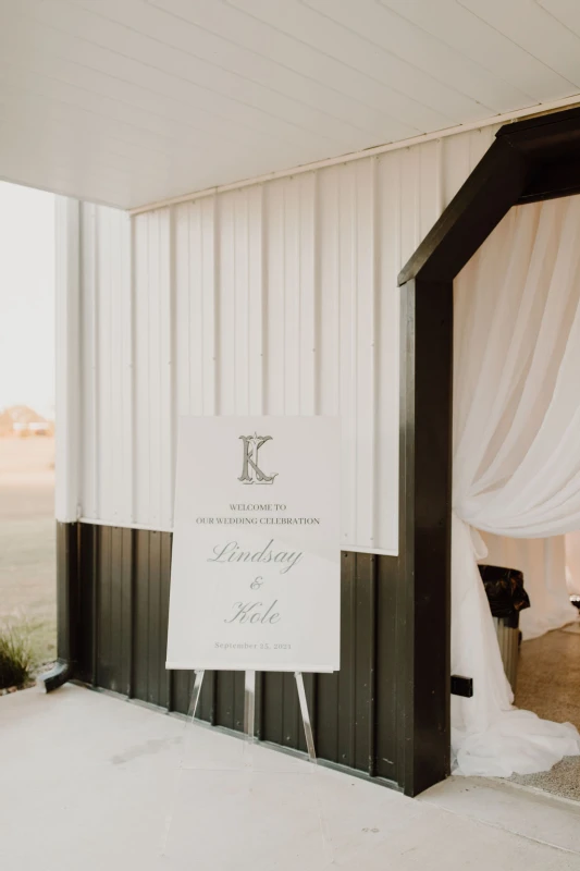 A Modern Wedding for Lindsay and Kole 