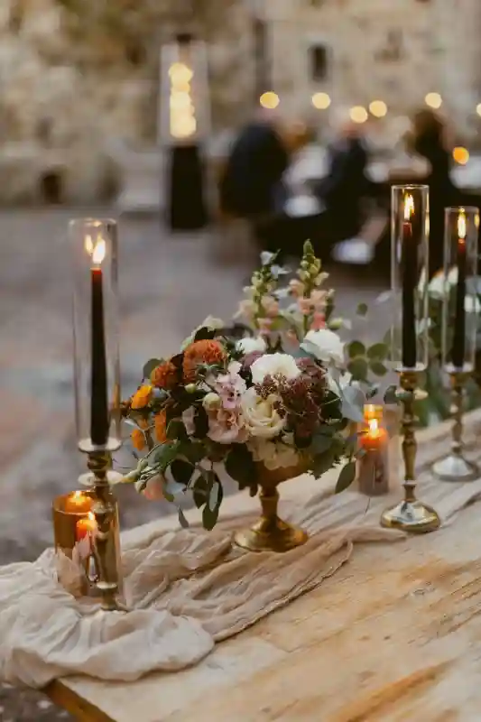 A Rustic Wedding for Lindsay and Travis