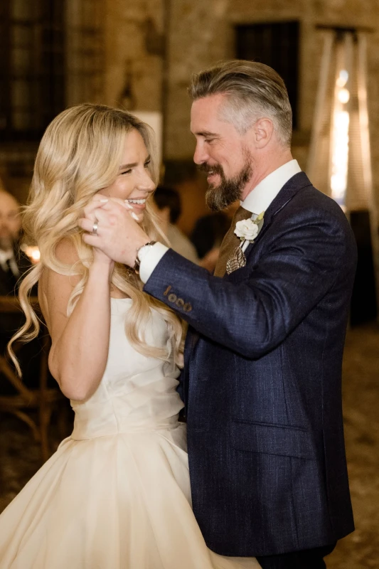 A Rustic Wedding for Lindsay and Travis