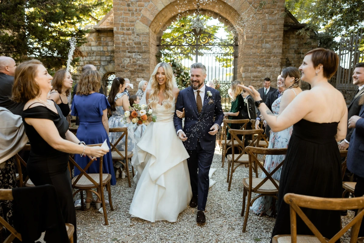 A Rustic Wedding for Lindsay and Travis