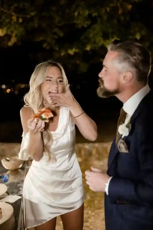 A Rustic Wedding for Lindsay and Travis