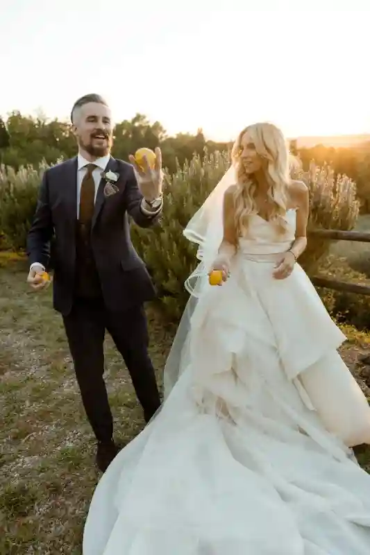 A Rustic Wedding for Lindsay and Travis