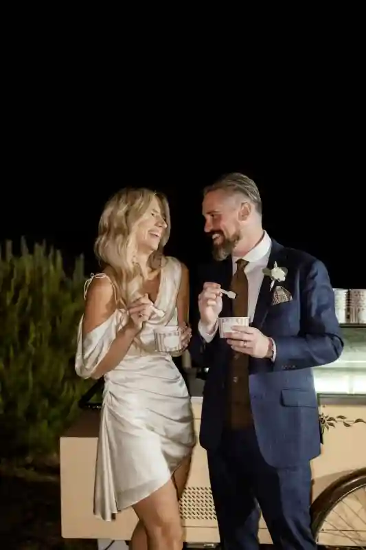 A Rustic Wedding for Lindsay and Travis