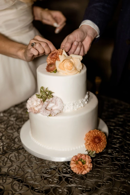 A Rustic Wedding for Lindsay and Travis