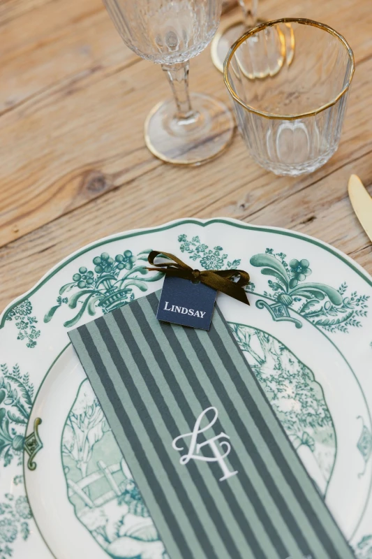 A Rustic Wedding for Lindsay and Travis