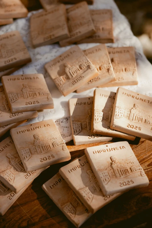 A Rustic Wedding for Lindsay and Travis