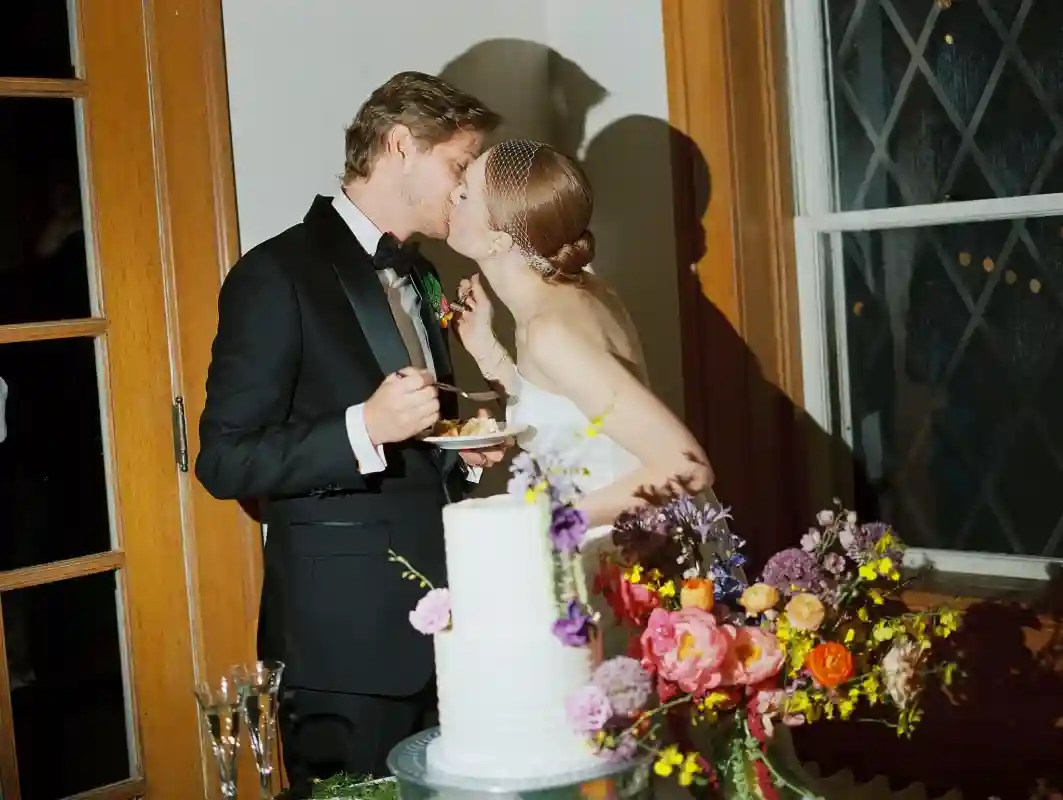 A Colorful Wedding for Lindsay and Grant